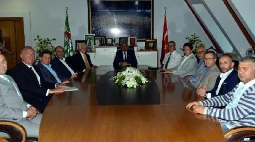 Bursaspor Divan Başkanlık Kurulu'ndan Ilk Ziyaret Y&ouml;netime