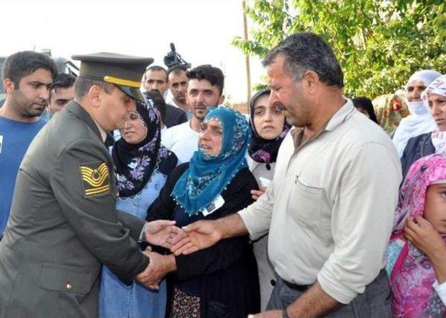 Şehit Uzman Onbaşı Elazığ da Toprağa Verildi 3