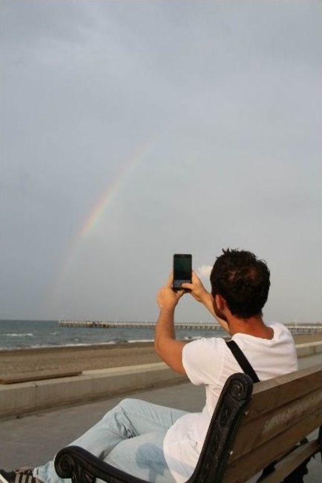Yaz Sıcağında G&ouml;kkuşağı Selfiesi 3