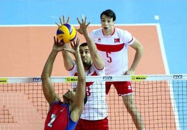 2015 Fıvb Dünya Ligi'nde Türkiye, Porto Riko'yu 3-0 Mağlup Etti