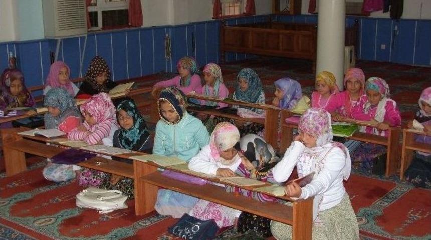 Haydi &Ccedil;ocuklar Camiye