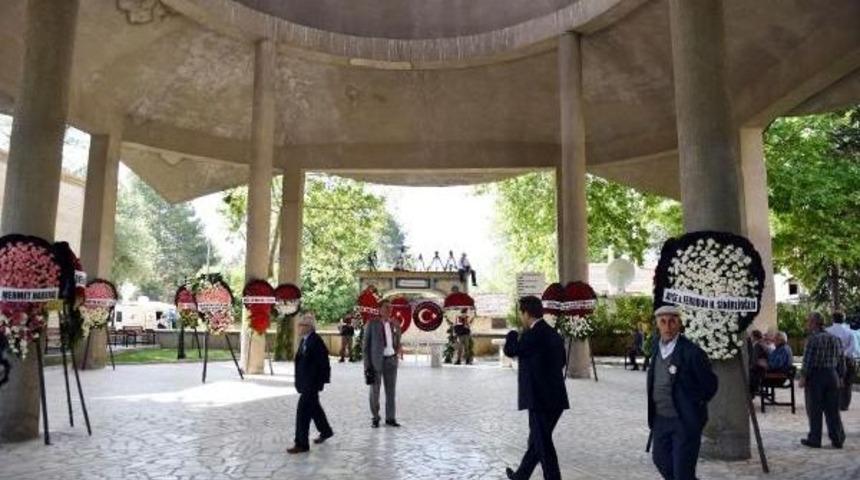 İslamk&ouml;y'de Demirel'e Son G&ouml;rev (1)