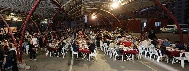 Başkan Yaşar, Susuz&rsquo;da Vatandaşlarla İftar Yaptı 1