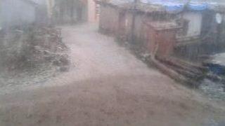 Köydeki Dolu Seli Kamerada