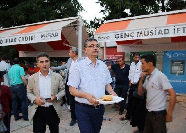 Başkan G&uuml;ven&ccedil; İftar Programına Katıldı 1