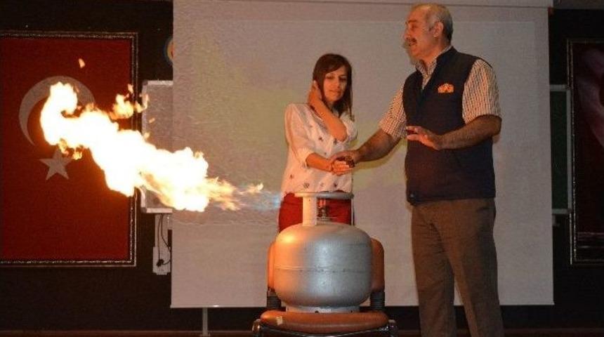 Okul İdarecilerine Yangın Eğitimi