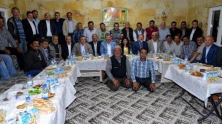 Kayseri Şeker Y&ouml;neticileri Şarkışla&rsquo;da &Ccedil;ift&ccedil;ilerle Sahur Yaptı