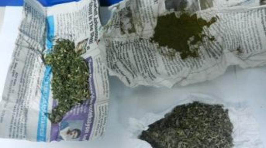 Emniyetten Uyuşturucu Operasyonu: 3 G&ouml;zaltı