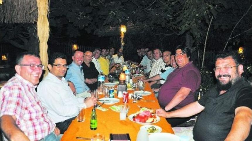 Ortaca’da Avukatlardan Tayini Çıkan Hakime Veda Gecesi