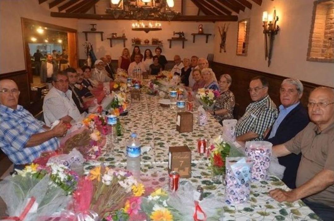 Kuşadası&rsquo;nda Huzurevi Sakinleri&rsquo;ne Babalar G&uuml;n&uuml; İftarı