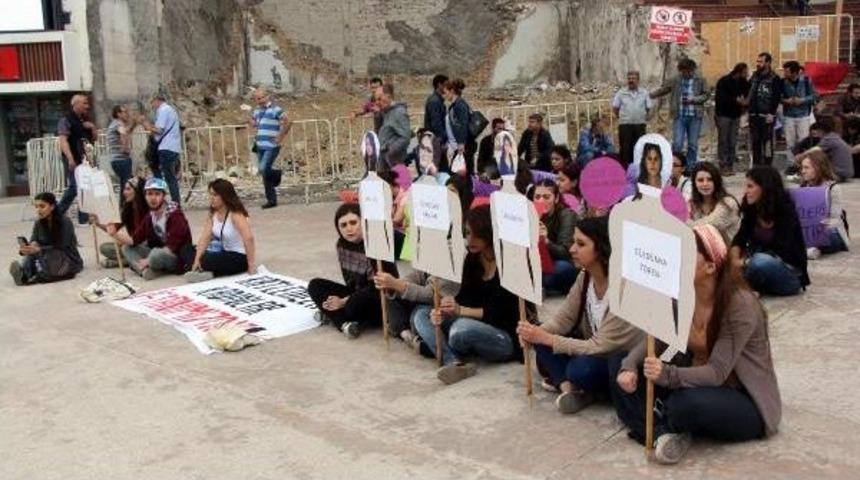 Cansu Kaya'nın &Ouml;ld&uuml;r&uuml;lmesi Protesto Edildi