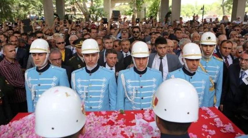 İslamk&ouml;y'de Demirel'e Son G&ouml;rev (4)