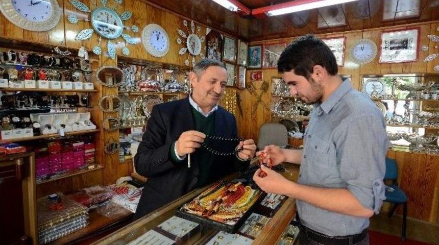 Sarıkamış&rsquo;ta Babalar G&uuml;n&uuml; Bereketi