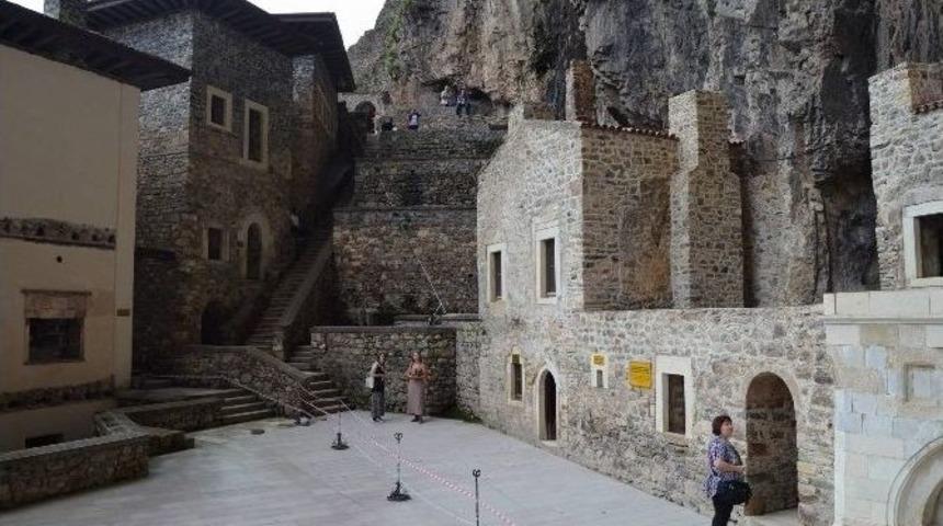 Ramazan Geldi, S&uuml;mela Manastırı&rsquo;na İlgi Azaldı