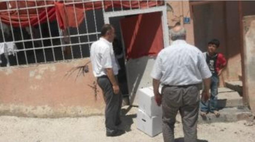 Besni Eğitim Bir-sen&rsquo;den Fakir Ailelere Ramazan Yardımı