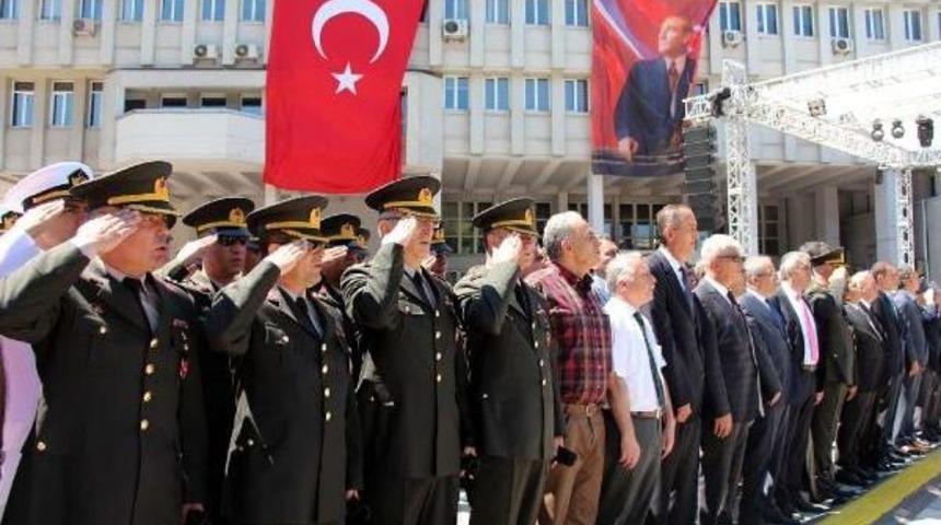 Zonguldak'ın D&uuml;şman Işgalinden Kurtuluşu Kutlandı