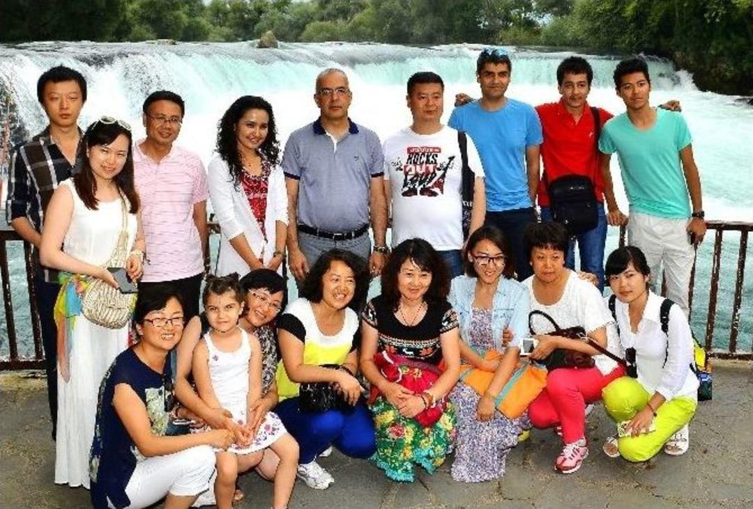 &Ccedil;inli Tur Operat&ouml;rleri Manavgat&rsquo;ı Gezdi