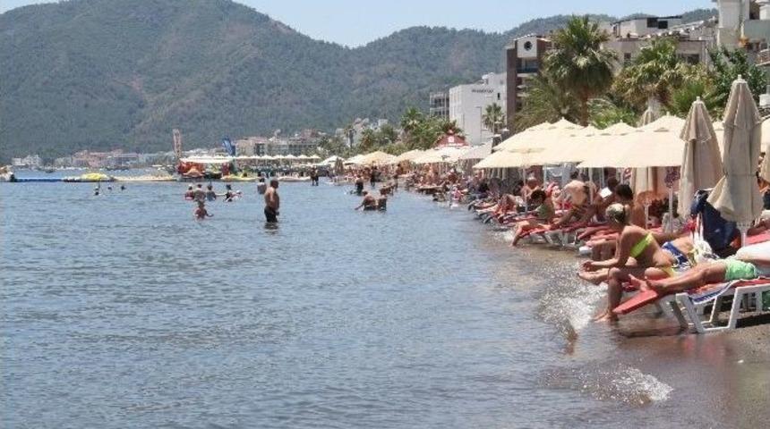 Marmaris Sahillerinde Ramazan Sakinliği