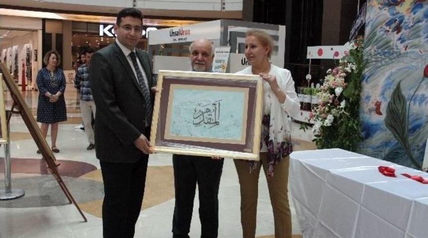 Akkase Ebru Sergisi A&ccedil;ıldı