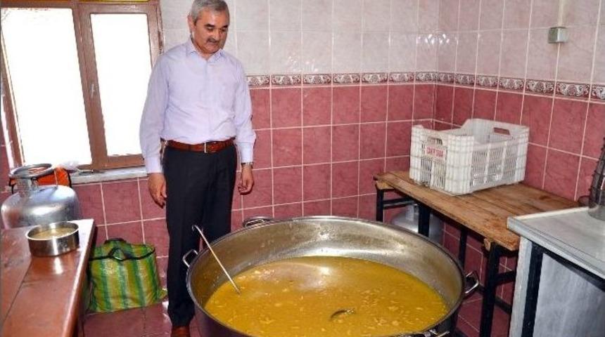 (&ouml;zel Haber) &Ccedil;orum&rsquo;da 585 Yıllık Ramazan Geleneği