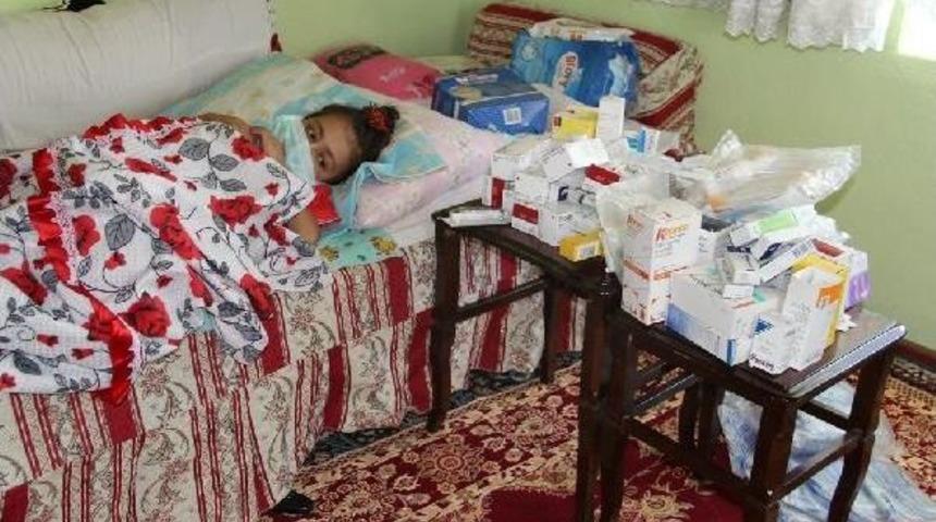 Minik Zeynep Akrabasının Ciğeriyle Yaşama Tutundu