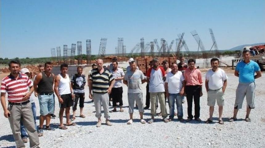 Ankara &Uuml;niversitesi İnşaatında İş&ccedil;iler Eylemde