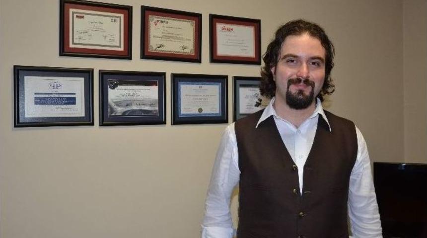 (&ouml;zel Haber) Psikolog &Ccedil;ağın Mert &Ouml;ğ&uuml;t: