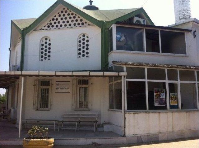 S&uuml;leymanpaşa Belediyesi Camilerde Temizlik &Ccedil;alışması Başlattı 1