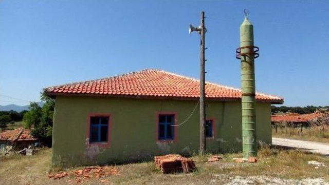 80 Yıllık Camiye Varilden Minare 2