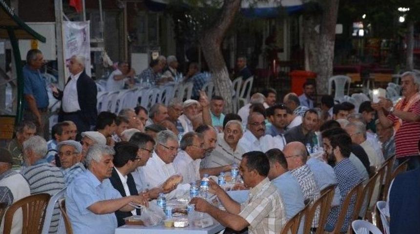 Başkan &Ccedil;elik, Sancalıiğdecik Halkı İle İftarda Buluştu