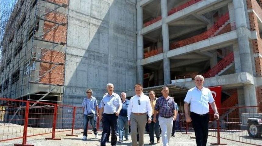 S&ouml;ke Mimarlık Ve Tasarım Fak&uuml;ltesinde Sınıflara Bağış&ccedil;ıların Adı Verilecek