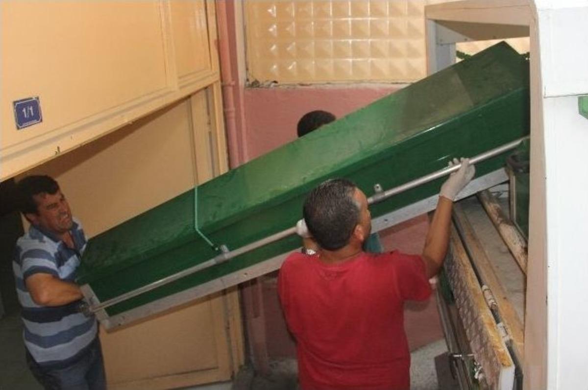 Uyuşturucu Bağımlısı Gen&ccedil; Cezaevinde İntihar Etti, Babası İsyan Etti