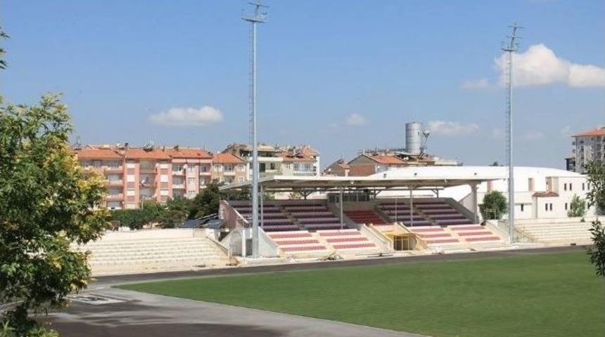 Kemal Kaynaş Stadyumu&rsquo;nda Yenileme &Ccedil;alışmaları