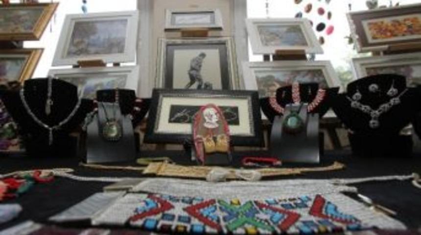 Gaziemir&rsquo;de &ldquo;kadın Emeği&rdquo; Sergisi