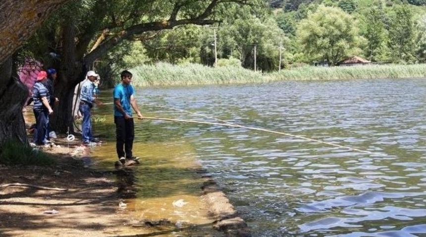 G&ouml;lc&uuml;k Yaylası&rsquo;nda Sakin Pazar