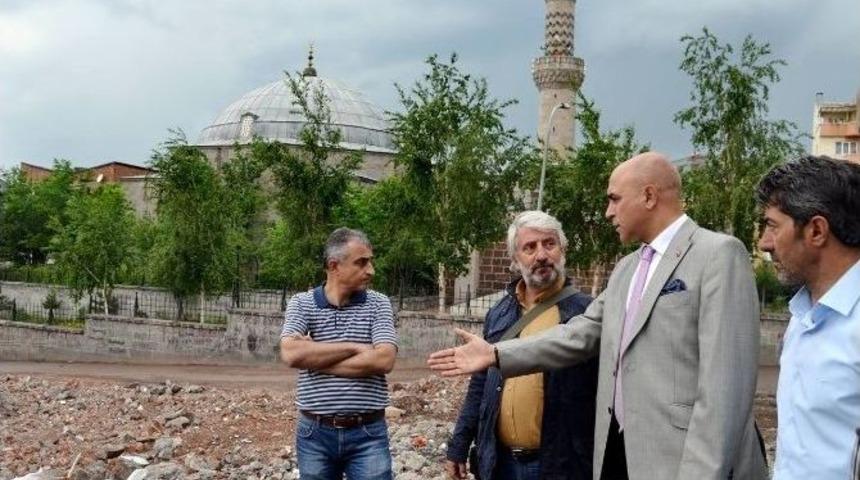 Başkan Korkut, Proje &Uuml;zerinde Anlattı