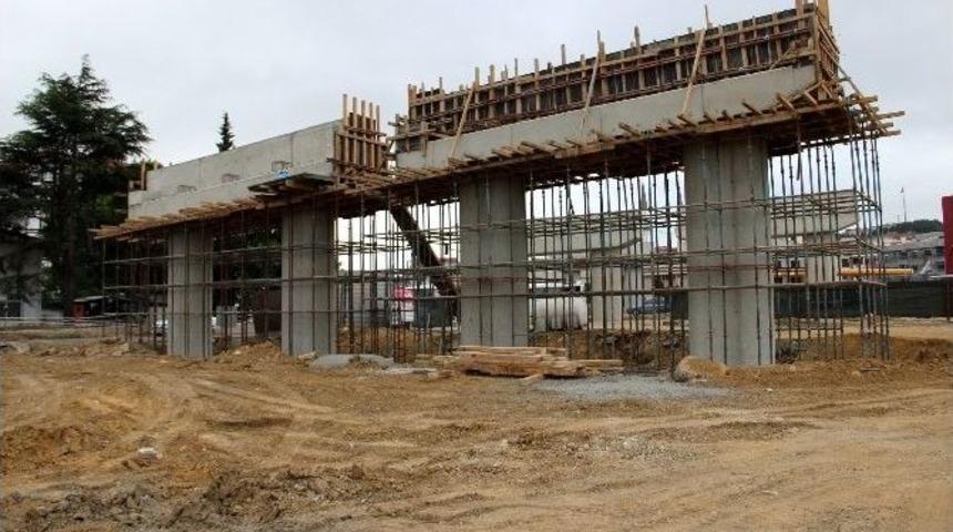 K&ouml;pr&uuml;l&uuml; Kavşağın Ayaklarında Sona Doğru