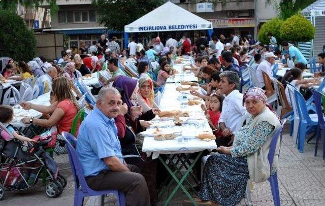 İncirliova Ramazanı Coşkuyla Yaşıyor