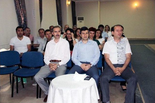 Öğretmenlere Öğrenmeye Liderlik Etme Becerisi Semineri