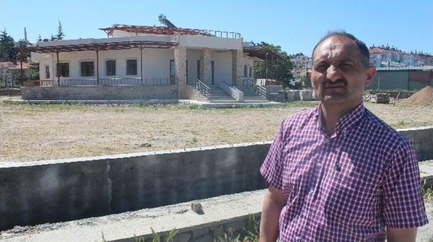 Beyşehir G&ouml;l&uuml; Milli Parkı İdare Ve Ziyaret&ccedil;i Tanıtım Merkezi &Ccedil;alışmaları S&uuml;r&uuml;yor