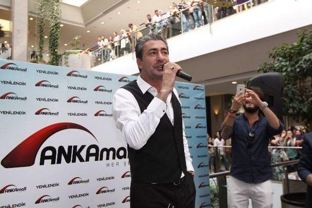 Ankamall, Babalar G&uuml;n&uuml;&rsquo;n&uuml; Erkan Petekkaya İle Kutladı 2