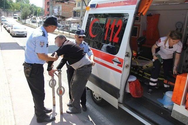 Tedavi İ&ccedil;in Zorla G&ouml;t&uuml;r&uuml;ld&uuml;ğ&uuml; Hastaneden Ka&ccedil;tı 1