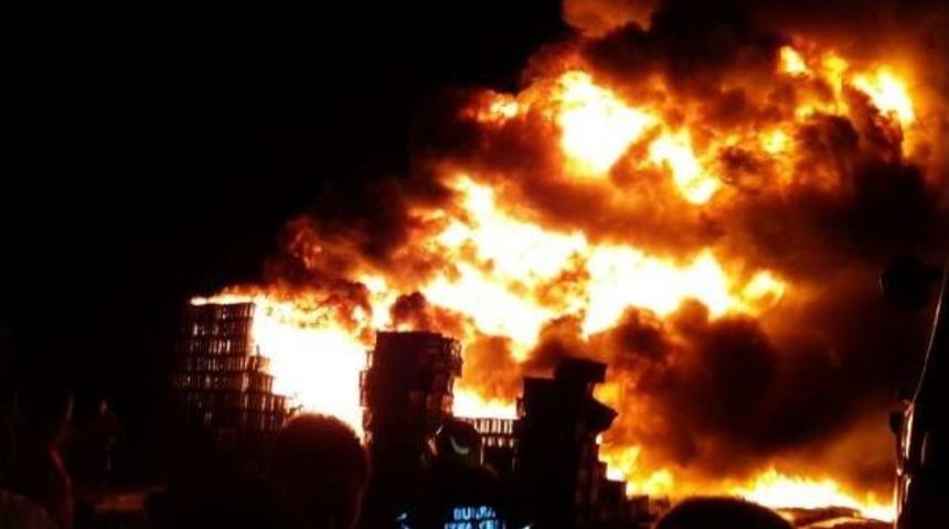 Bursa'da Fabrika Yangını