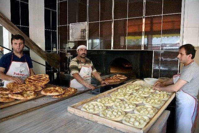 G&uuml;m&uuml;şhane&rsquo;de Pide Satışlarında D&uuml;ş&uuml;ş 1
