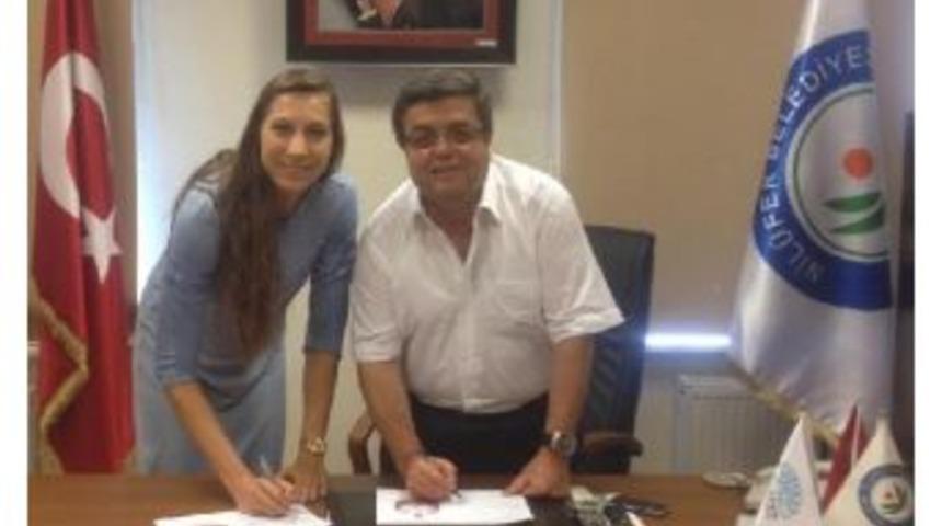 Nil&uuml;fer Belediyespor&rsquo;Da Neslişah S&ouml;zleşme Yeniledi