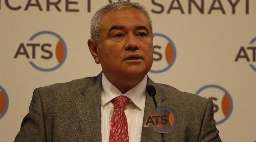 Başkan &Ccedil;etin&rsquo;den Cumhuriyet Meydanı Tepkisi