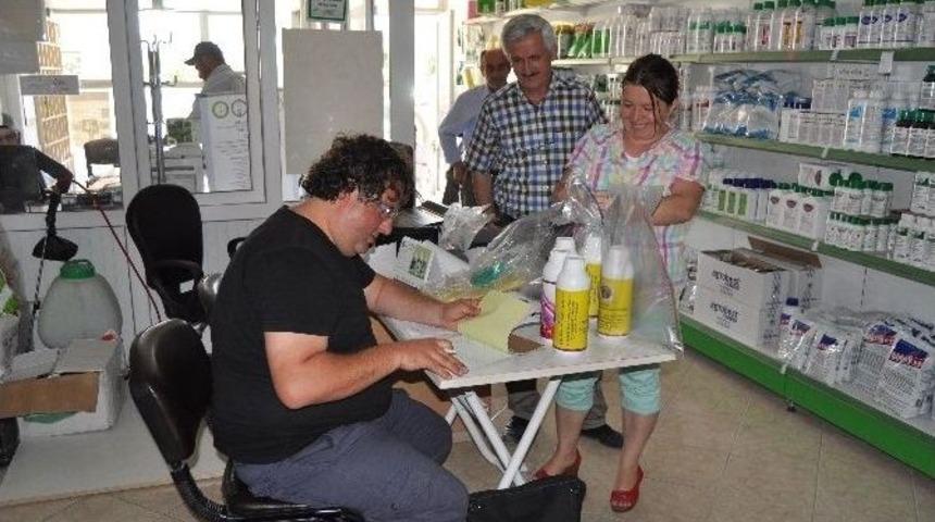 Korkuteli&rsquo;nde G&uuml;bre Ve Zirai İla&ccedil; Bayileri Denetlendi