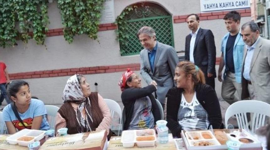 Binlerce Mahalleli &lsquo;birlik Sofraları&rsquo;nda Buluştu