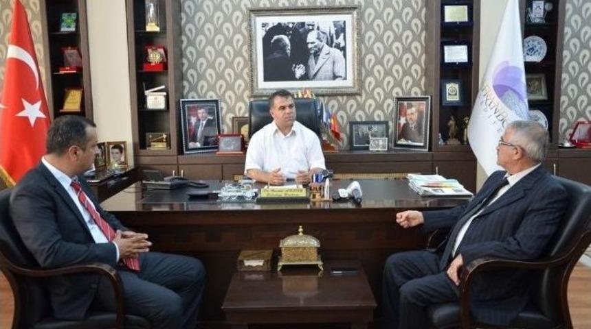 Karab&uuml;kspor Başkan Adayı Destek Turlarında