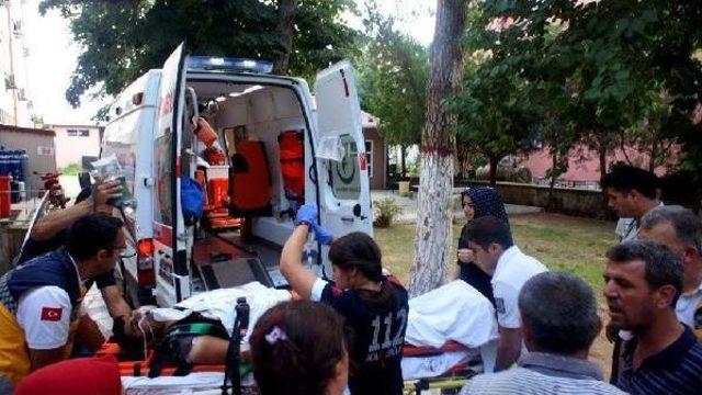 Aile Tartışmasında Oğlunu Yaralayınca Intihar Etti 1